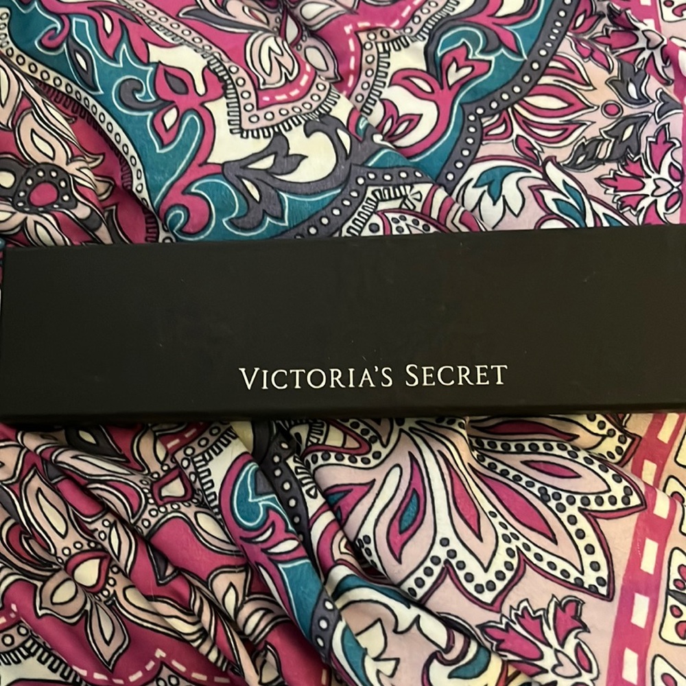 Victoria’s Secret bracelet